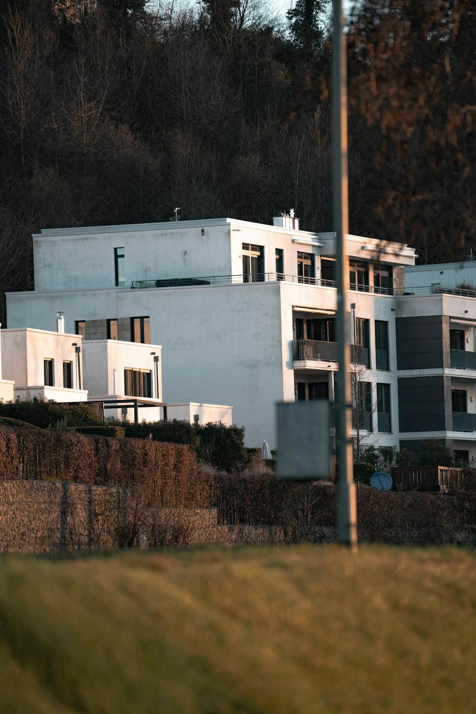 Cliffside Modern